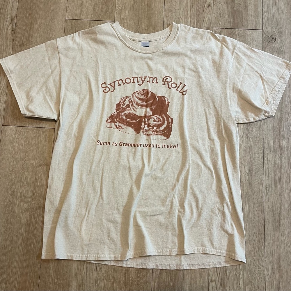 Synonym Rolls Funny Clever Tee Size XL